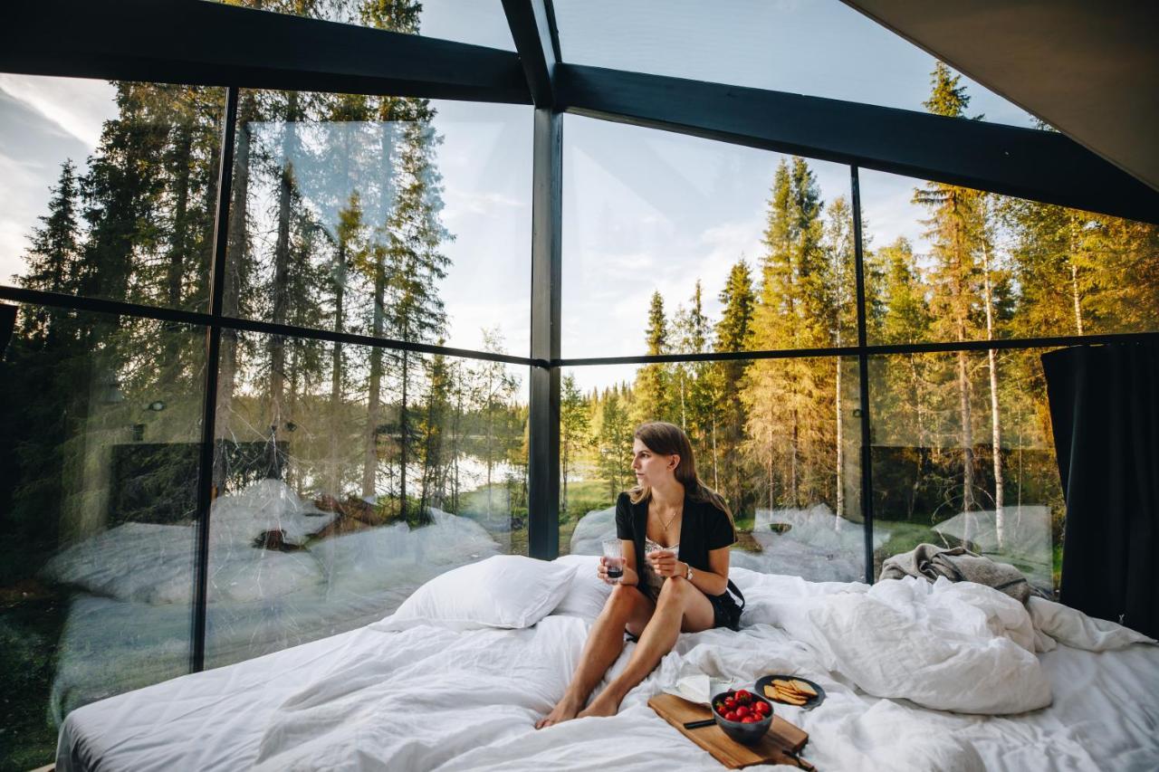 Magical Pond Nature Igloos Ruka Exterior photo